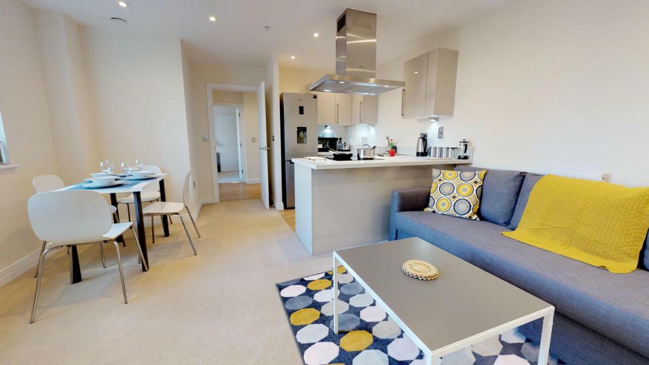 Niksa Serviced Accommodation - Welwyn Garden City Business Park 외부 사진